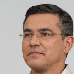 Mark T